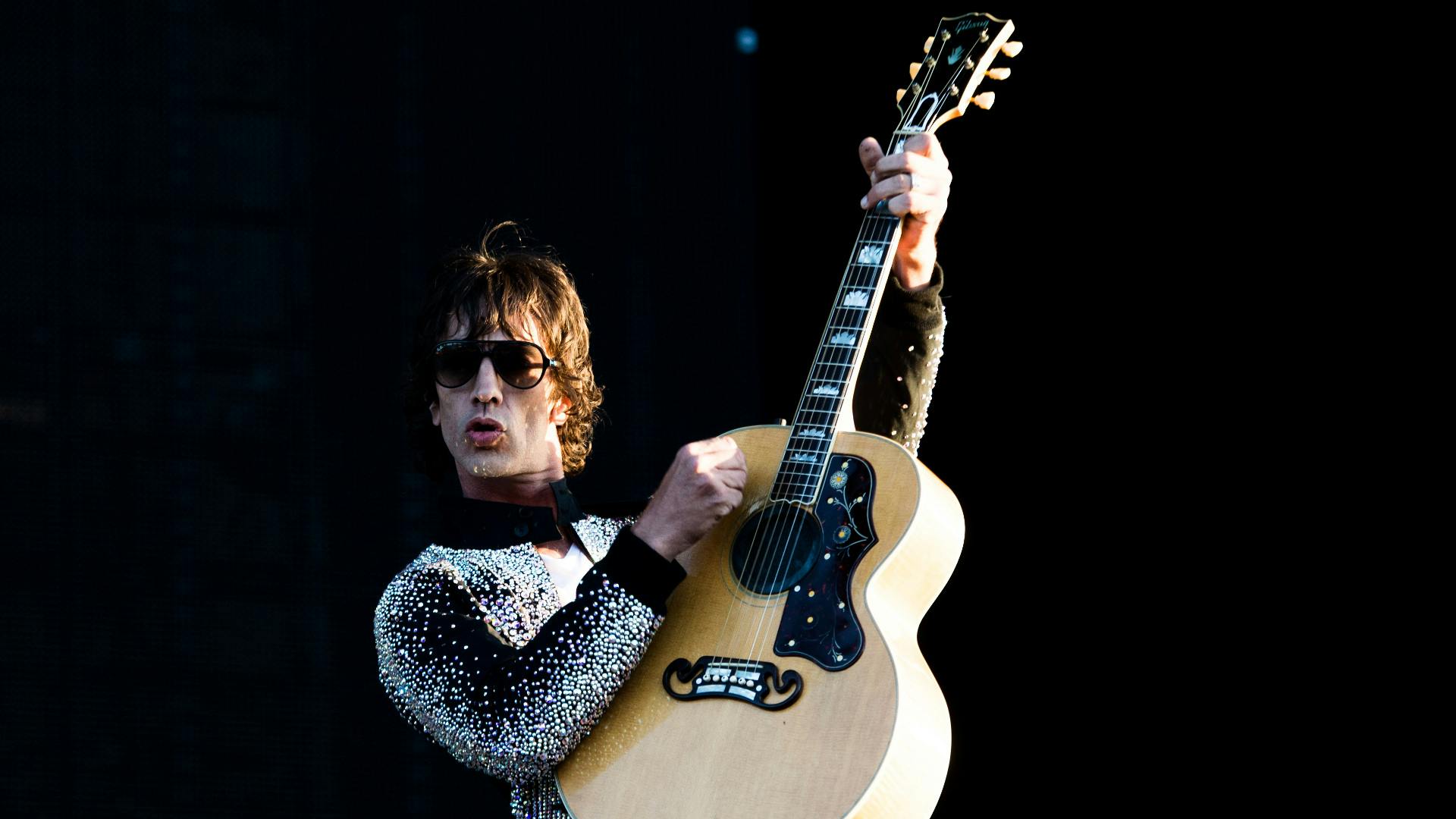 RICHARD ASHCROFT