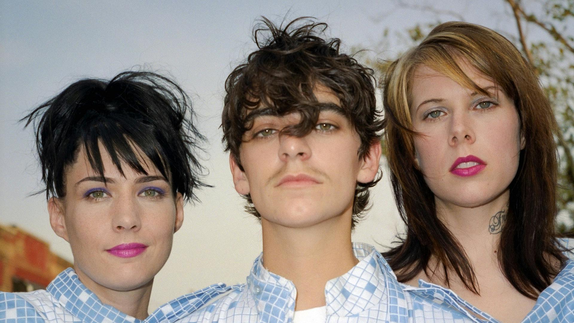 Le Tigre to reunite for the first time in 18 years