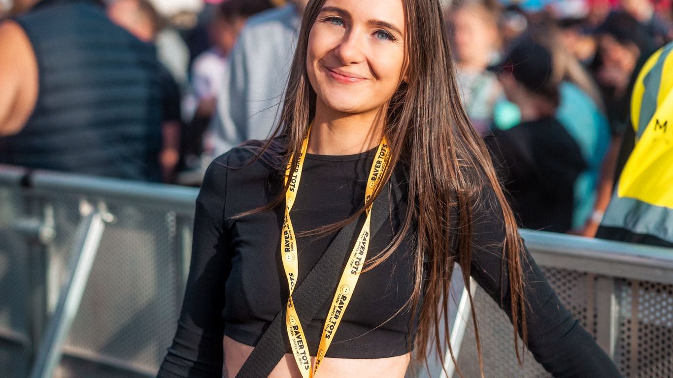 Raver Tots Director Saoirse Holland Talks About Girl Power in the Industry